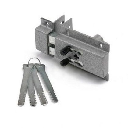 Вскрытие самозахлопывающихся накладных замков и щеколд  Днепропетровск, днепр