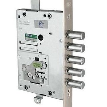 Мастер по замкам и дверям Днепр, услуги открытию аварийному вскрытию замков входных дверей