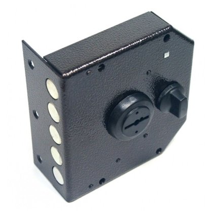 Вскрывание дверных замков в металлических входных дверях